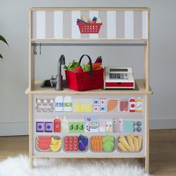 Kisbolt matrica - bézs - IKEA Duktig játék konyhára