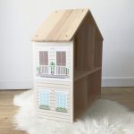 Bézs oldalfal matrica - IKEA Flisat babaházra 
